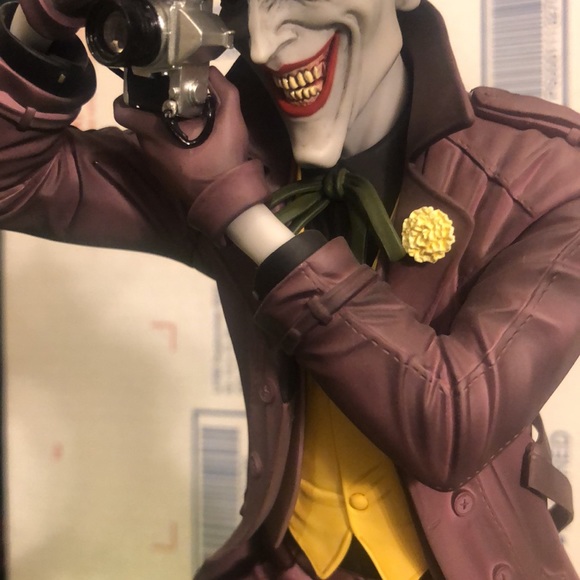 Kotobukiya joker statue killing joke - Picture 7 of 9